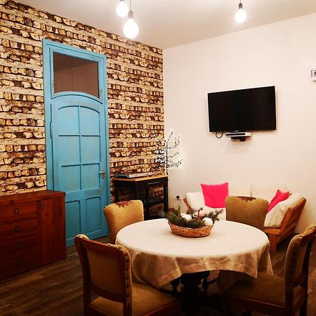 Kot Pocztowy Apartment ดวูโกโปเล-ซาดรอย ภายนอก รูปภาพ