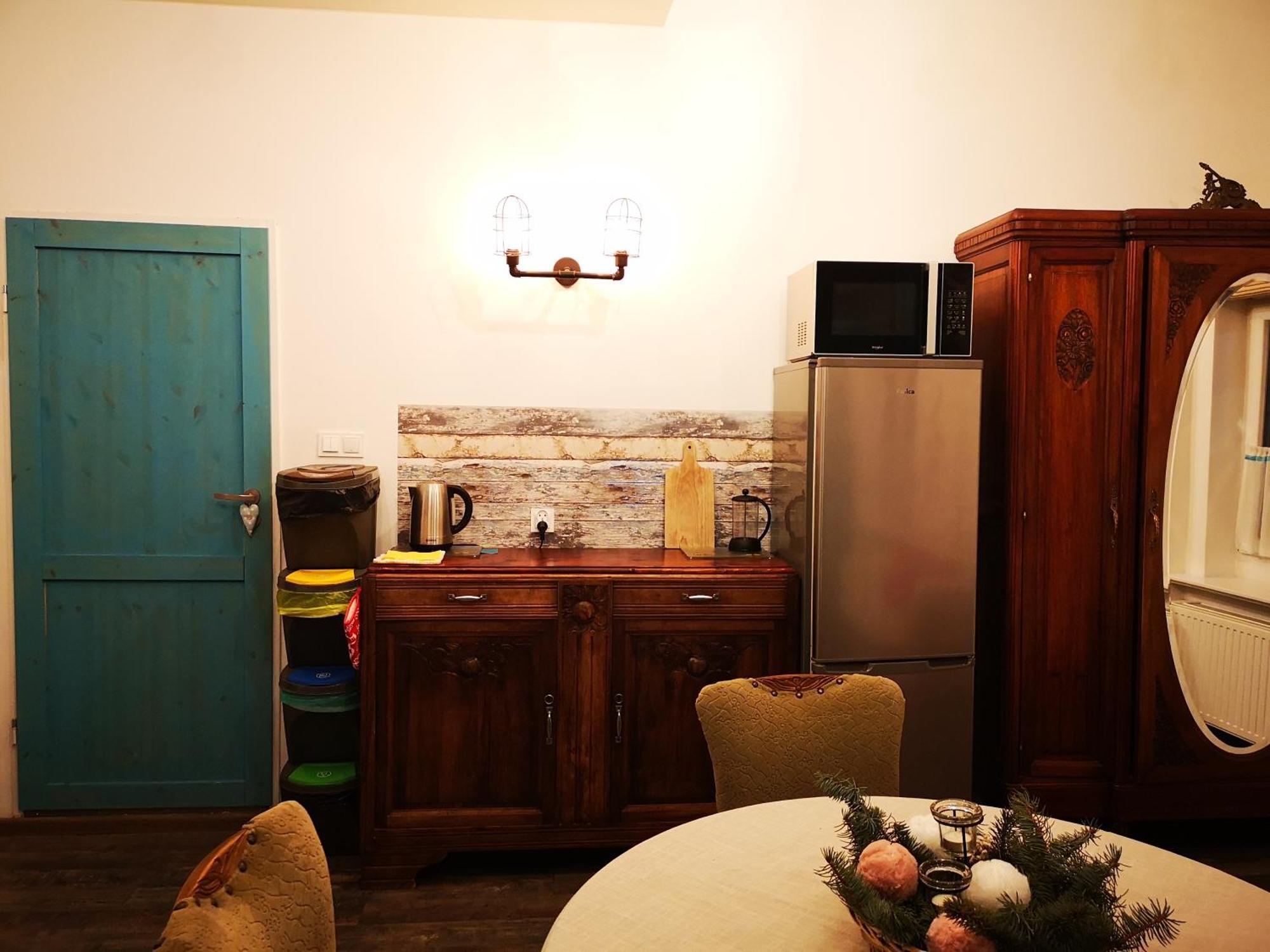 Kot Pocztowy Apartment ดวูโกโปเล-ซาดรอย ภายนอก รูปภาพ