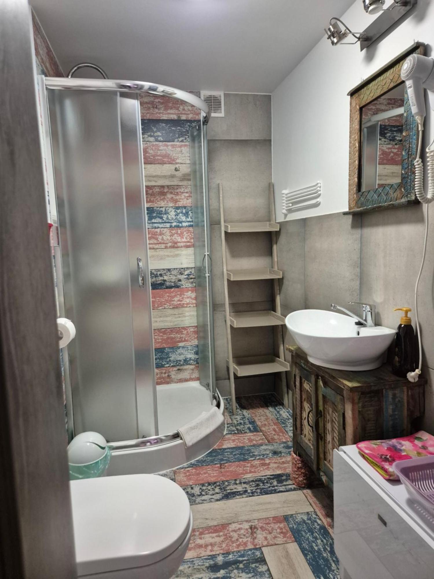 Kot Pocztowy Apartment ดวูโกโปเล-ซาดรอย ภายนอก รูปภาพ